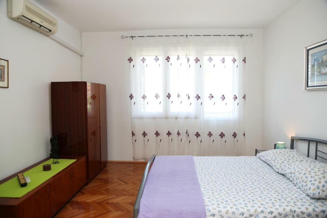 Seaside Apartment Tisno Exterior foto