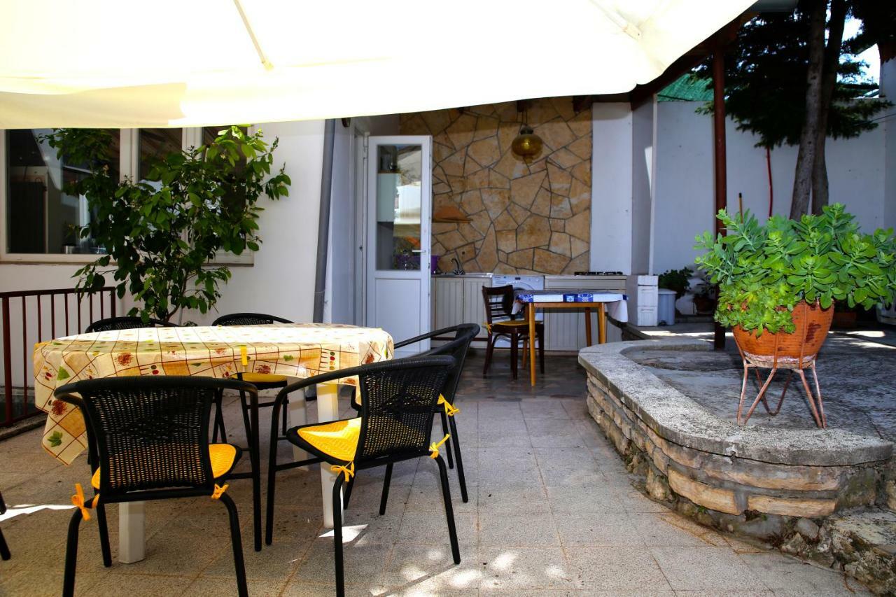 Seaside Apartment Tisno Exterior foto