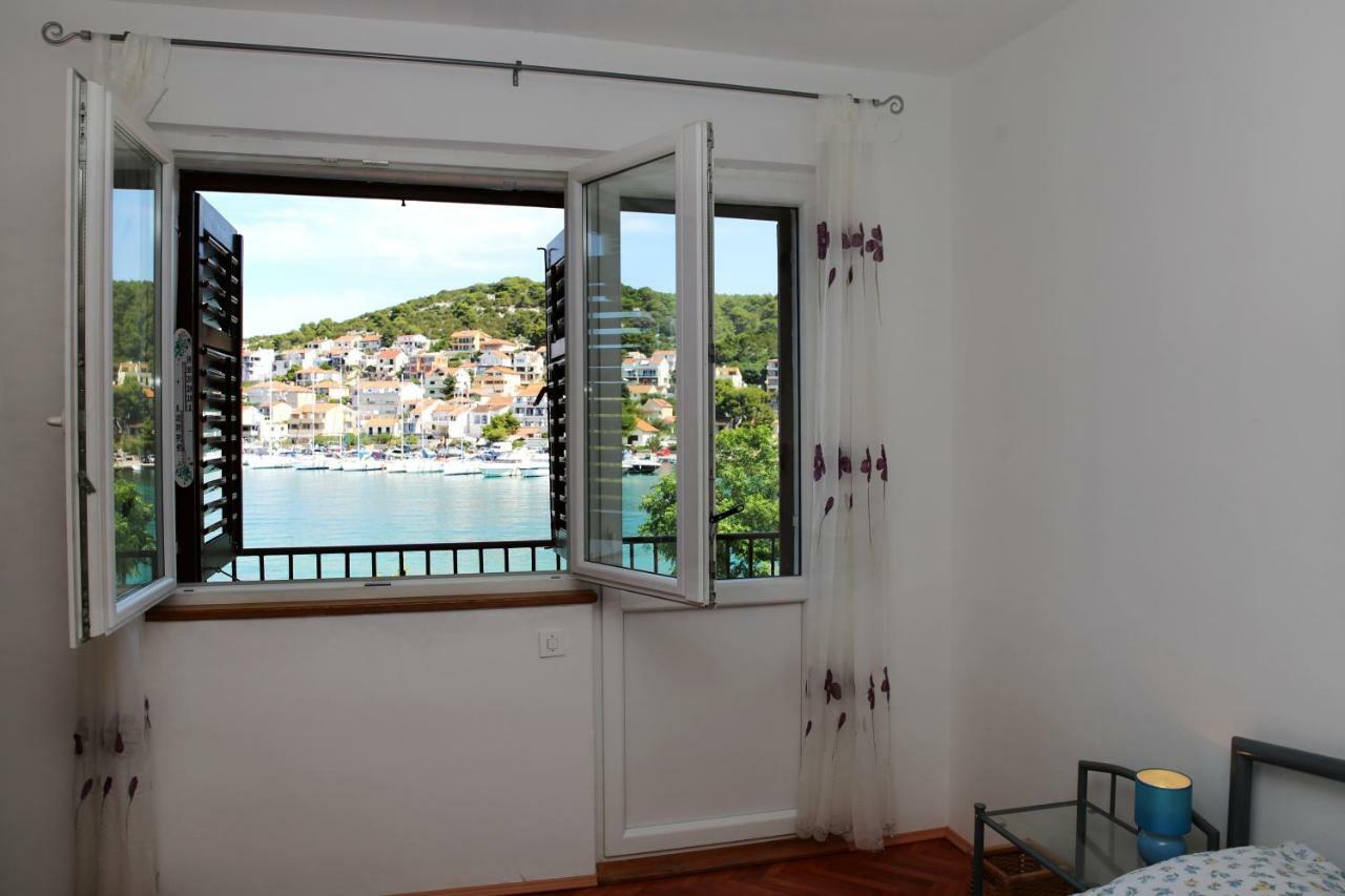Seaside Apartment Tisno Exterior foto